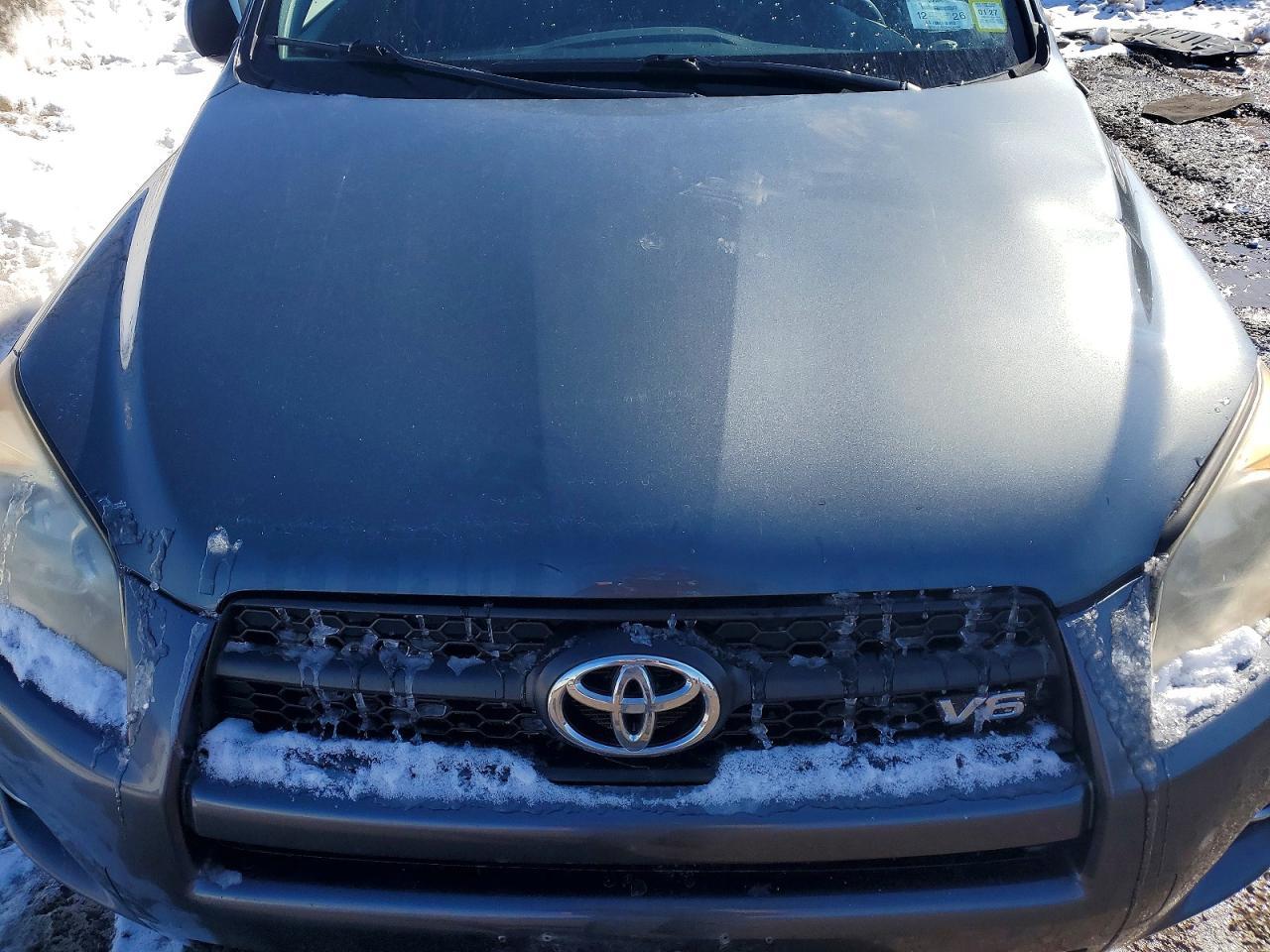 2012 TOYOTA RAV4
