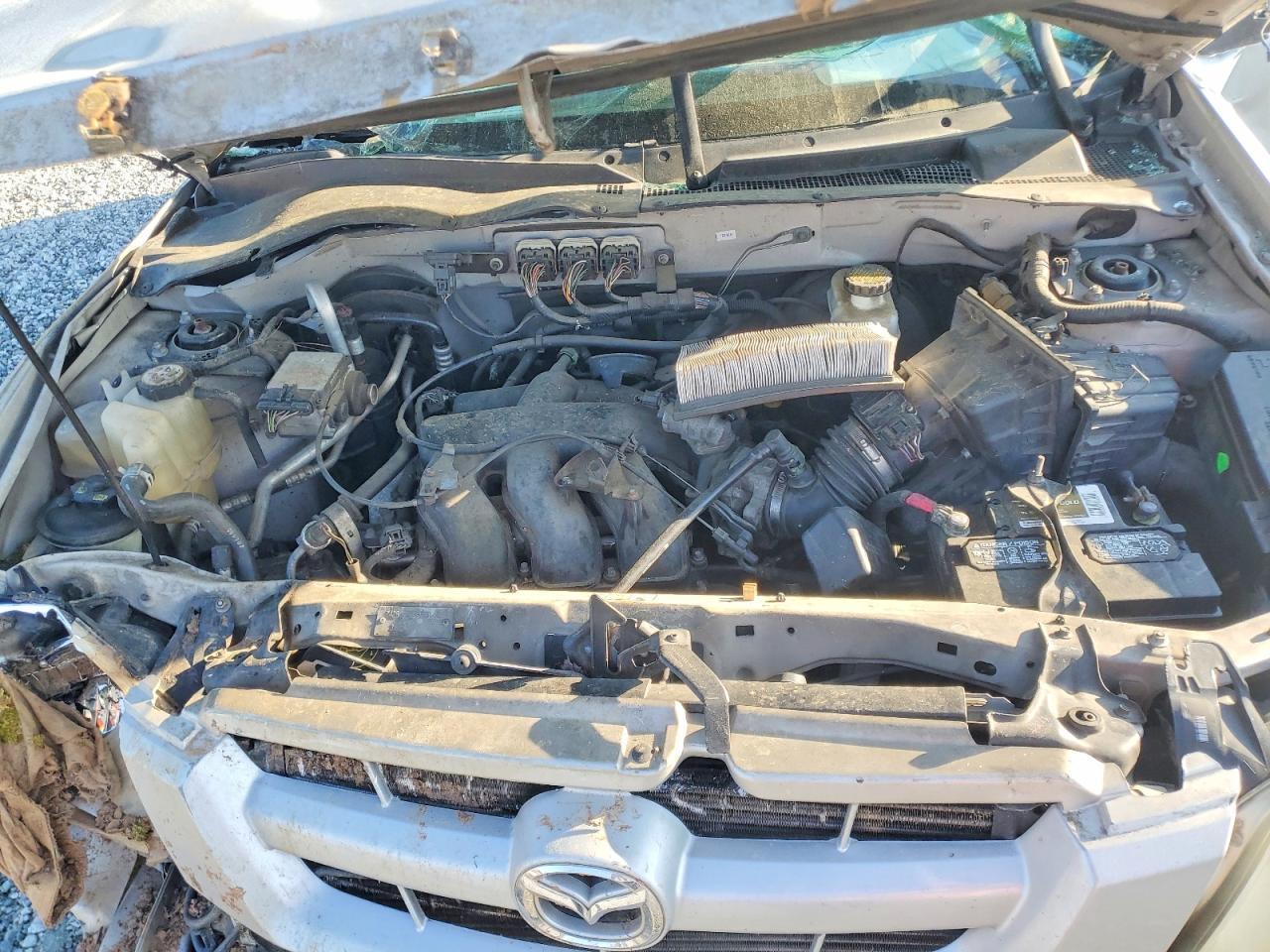 2006 MAZDA Tribute