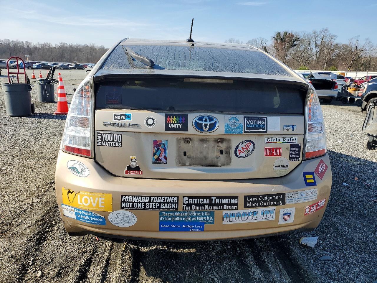 2011 TOYOTA PRIUS
