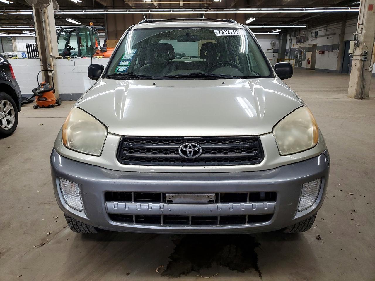 2003 TOYOTA RAV4