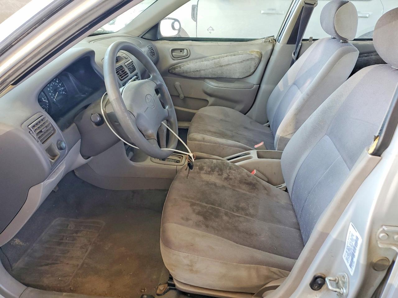 2000 TOYOTA COROLLA