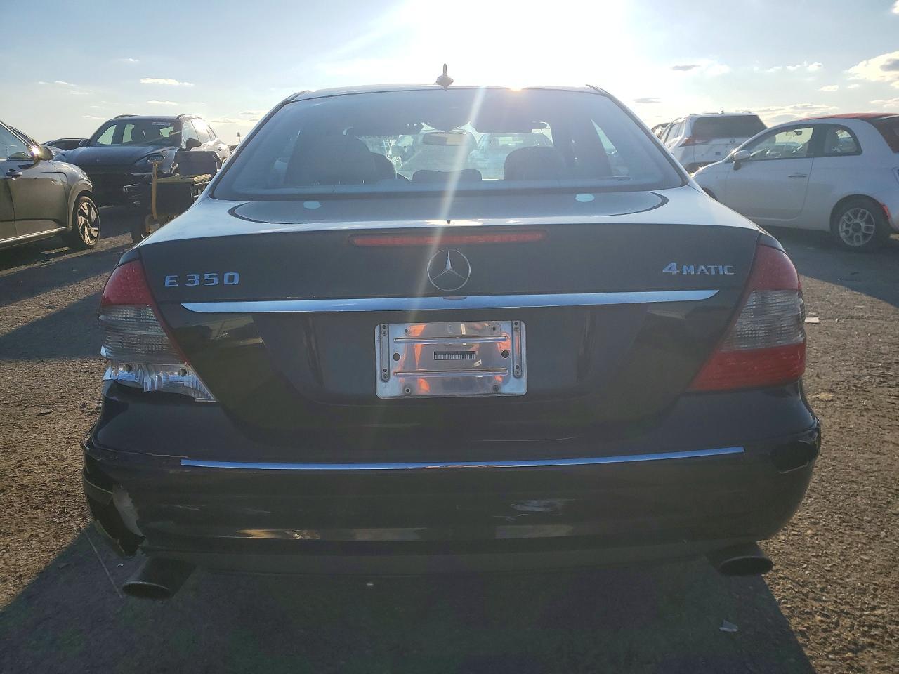 2009 MERCEDES-BENZ E-Class