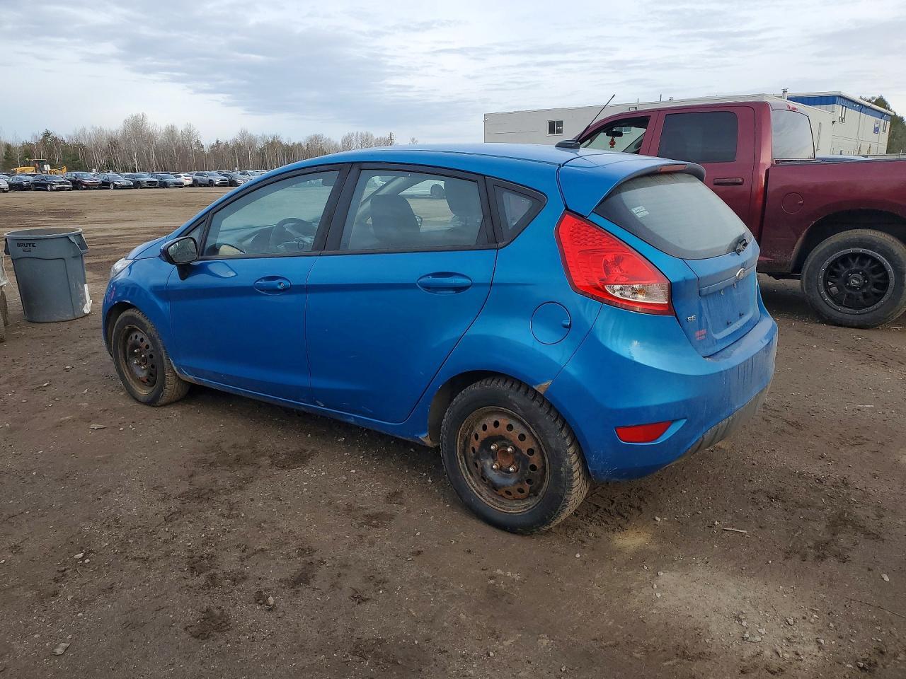 2012 FORD Fiesta