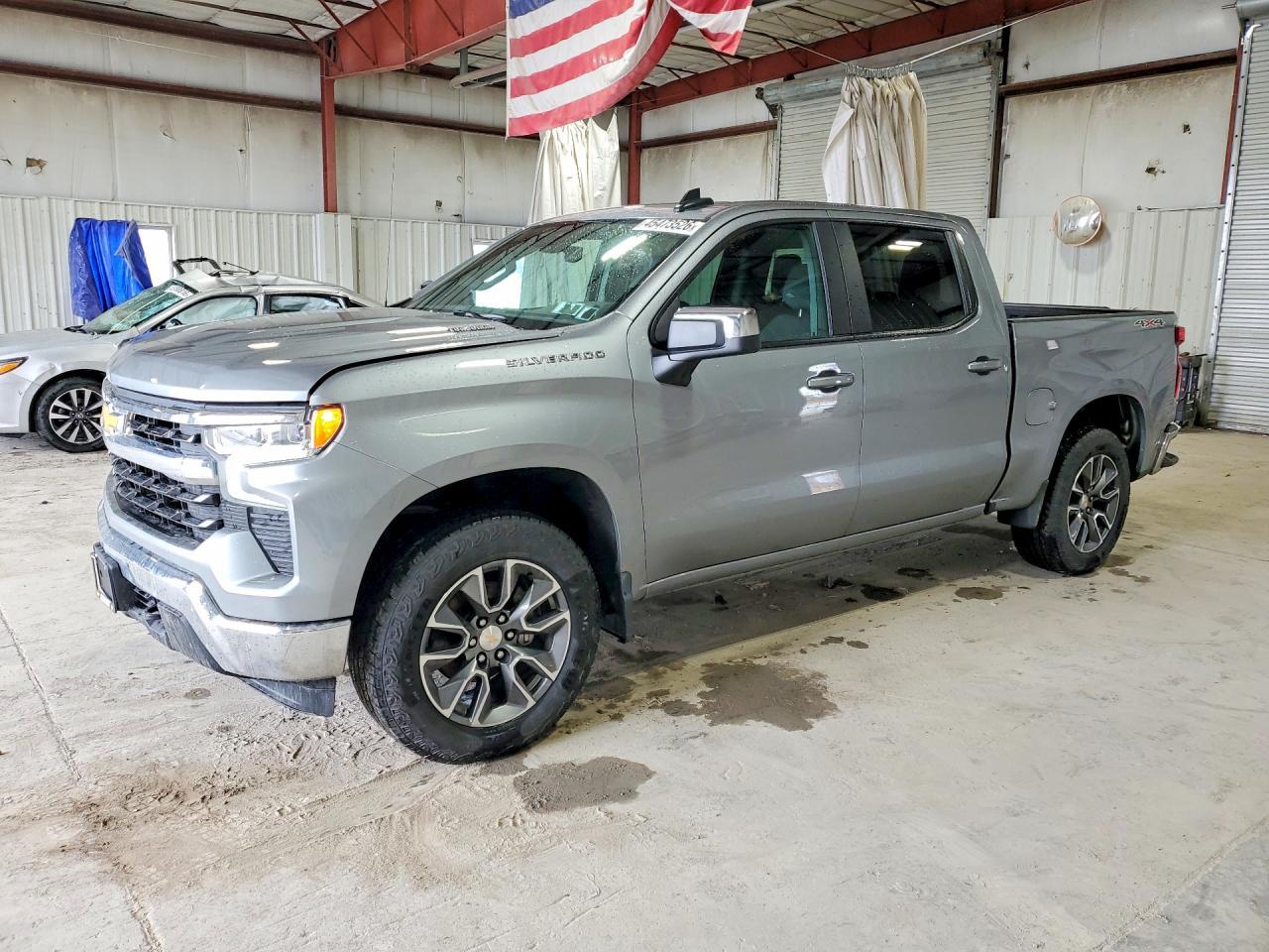 2025 CHEVROLET Silverado