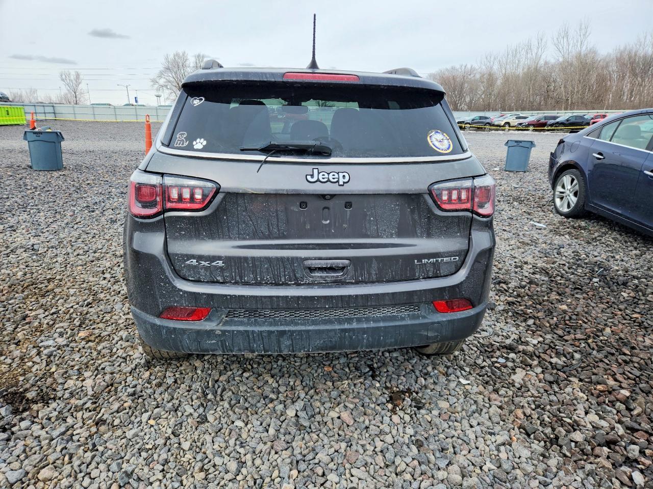 2017 JEEP Compass