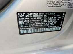 2012 VOLKSWAGEN Passat