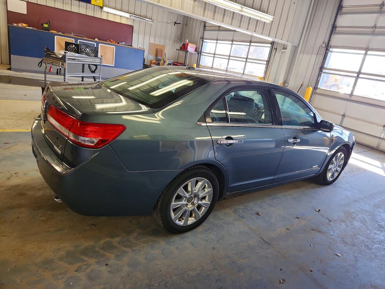 2012 LINCOLN MKZ