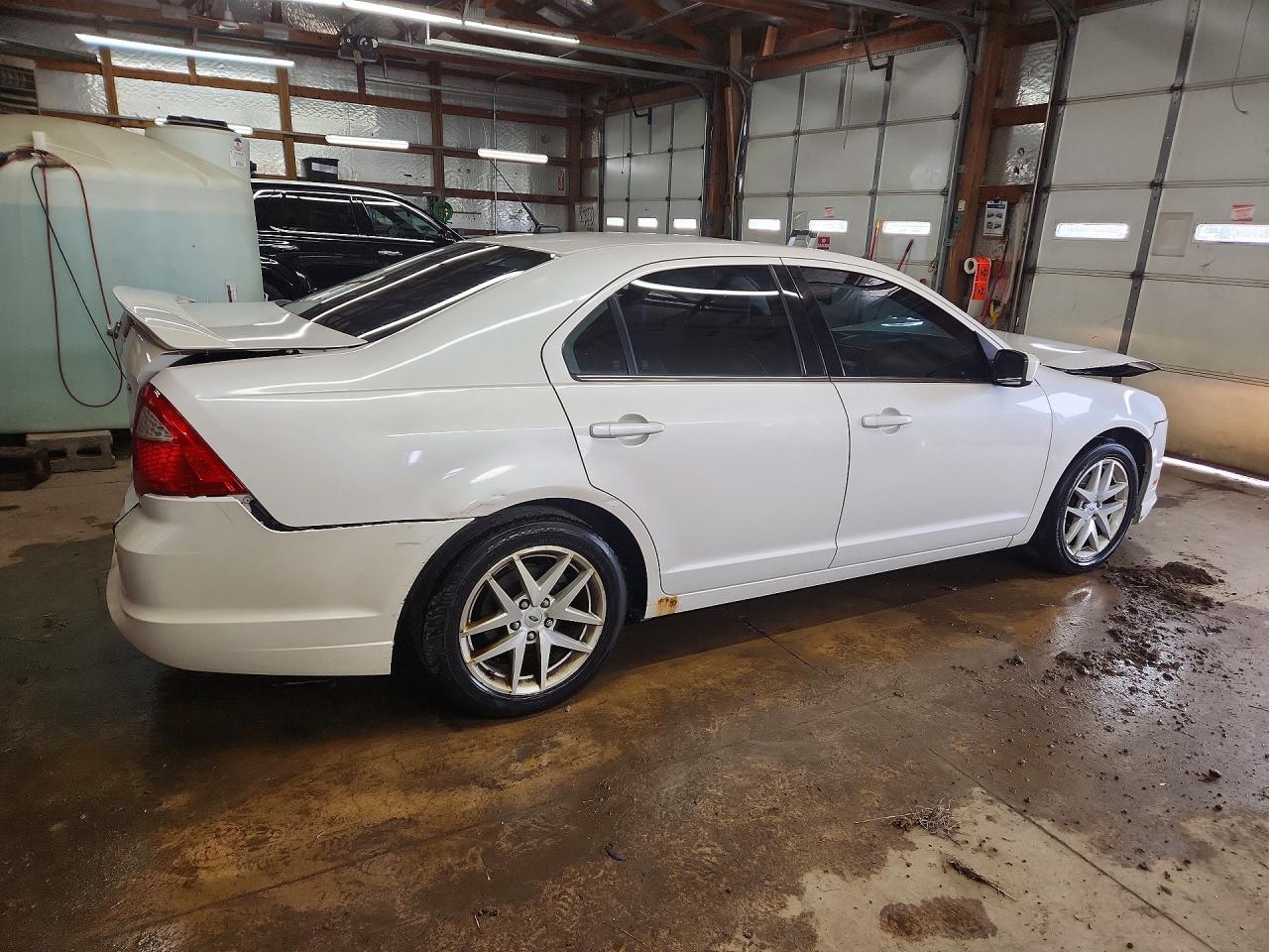 2010 FORD FUSION