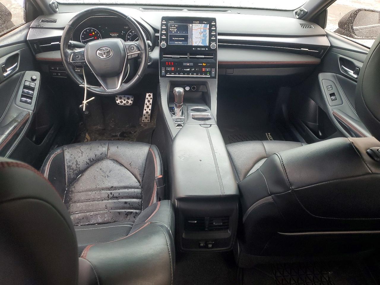 2020 TOYOTA Avalon