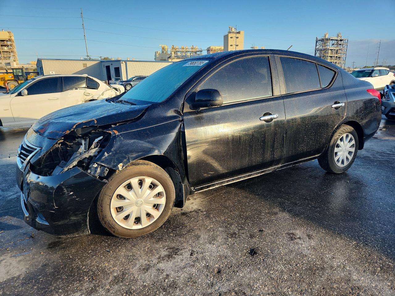 2012 NISSAN VERSA