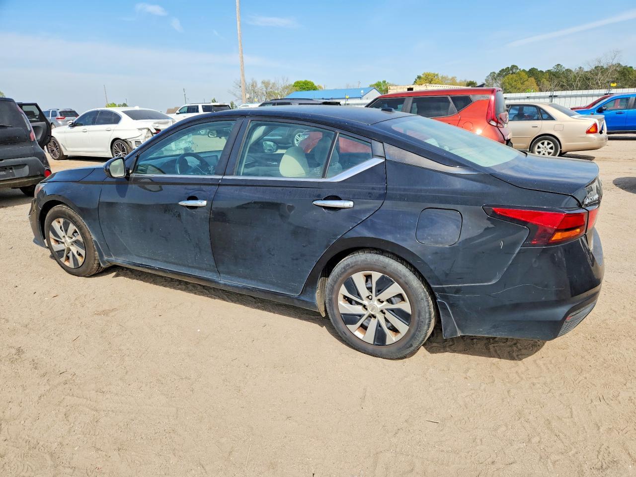 2019 NISSAN ALTIMA