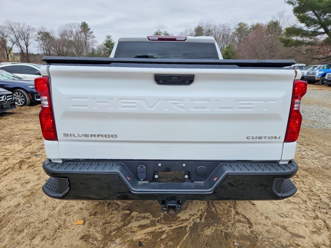 2024 CHEVROLET Silverado