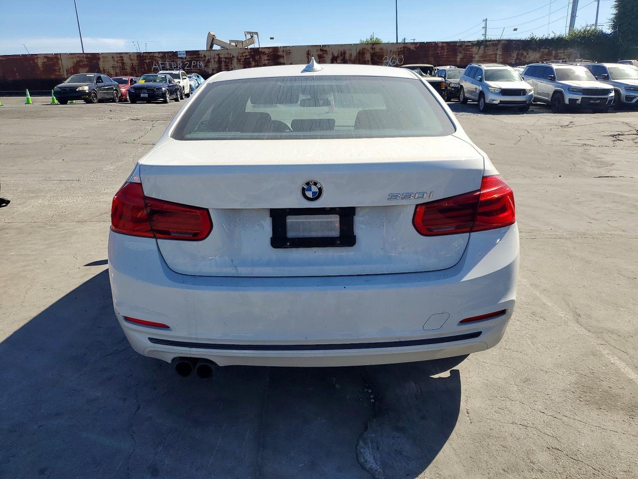 2018 BMW 3 SERIES