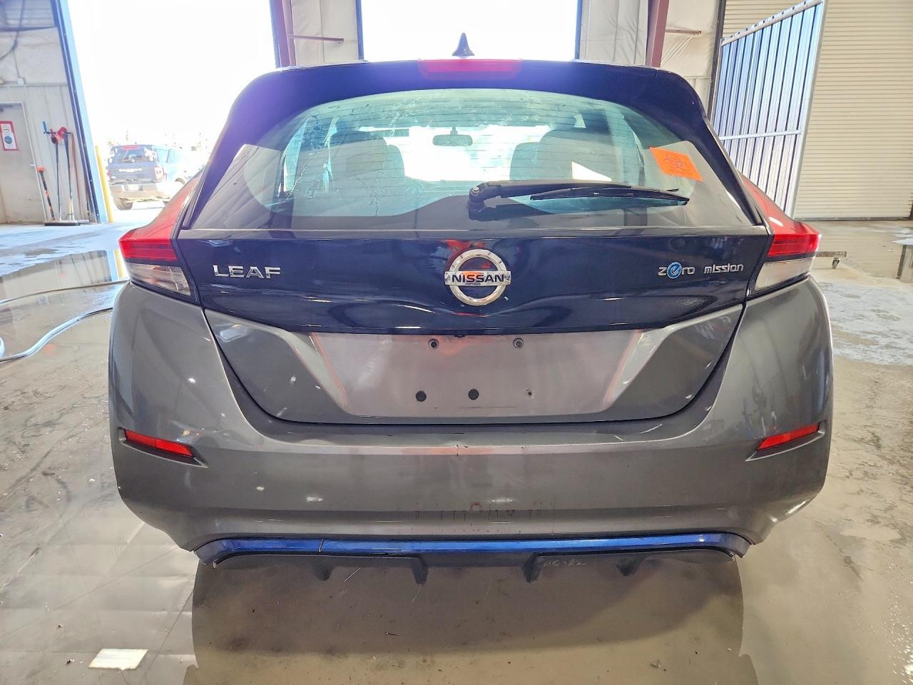 2019 NISSAN LEAF