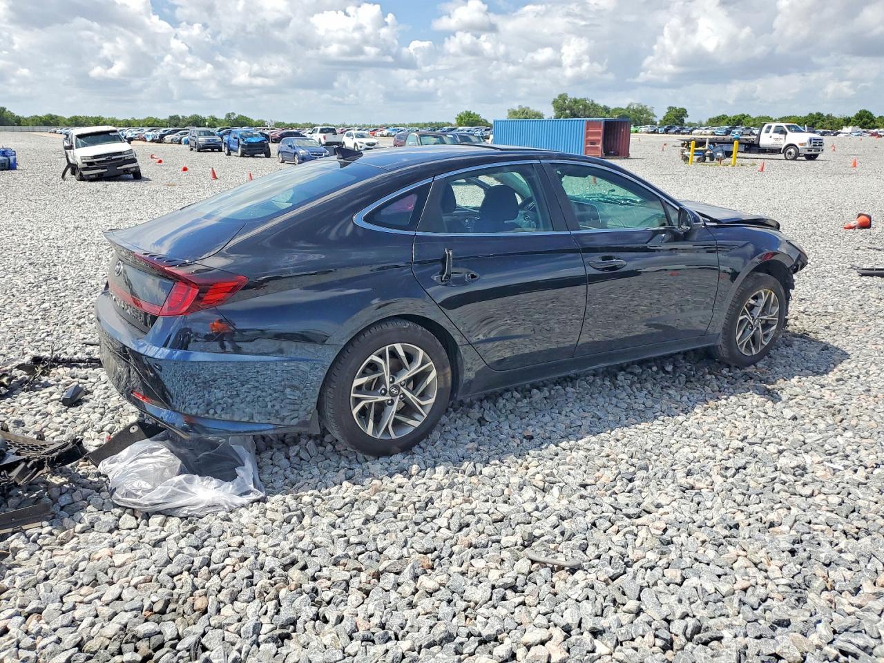 2022 HYUNDAI SONATA