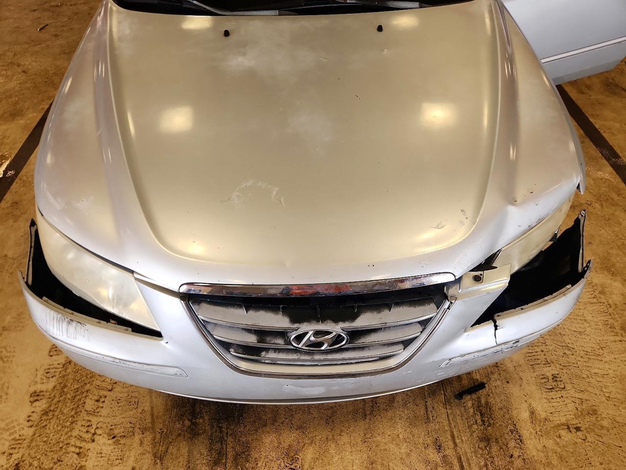 2010 HYUNDAI SONATA