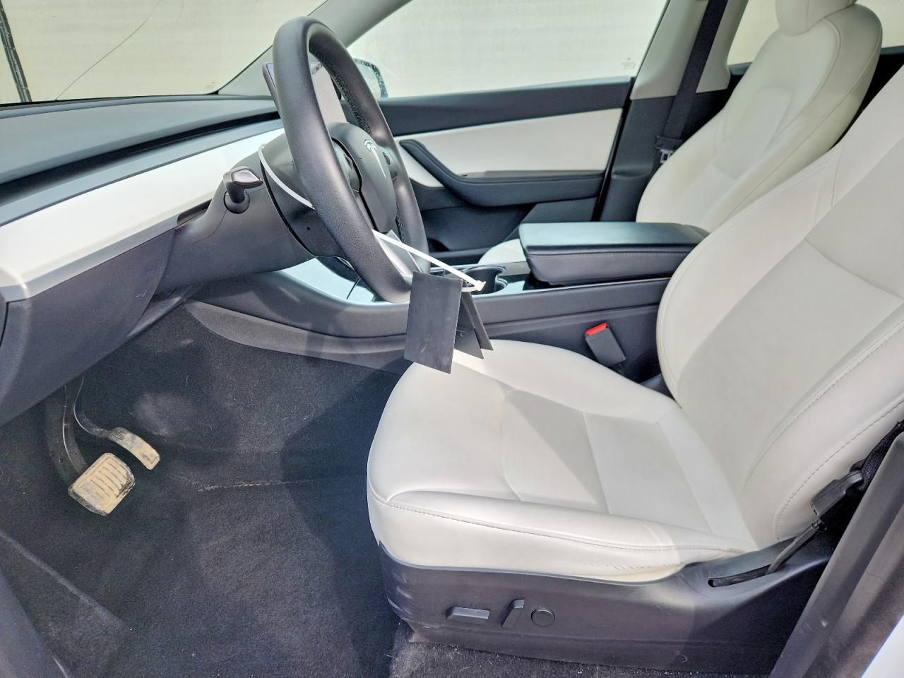2020 TESLA MODEL Y