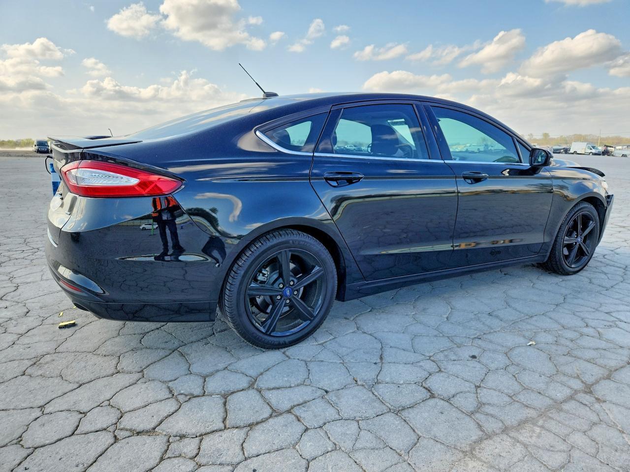2016 FORD FUSION