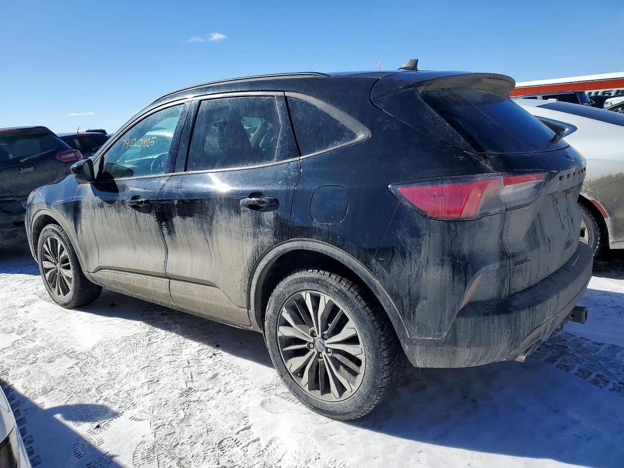 2021 FORD ESCAPE