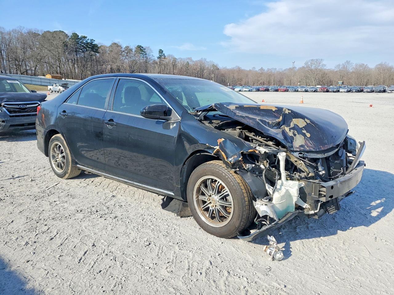 2014 TOYOTA CAMRY