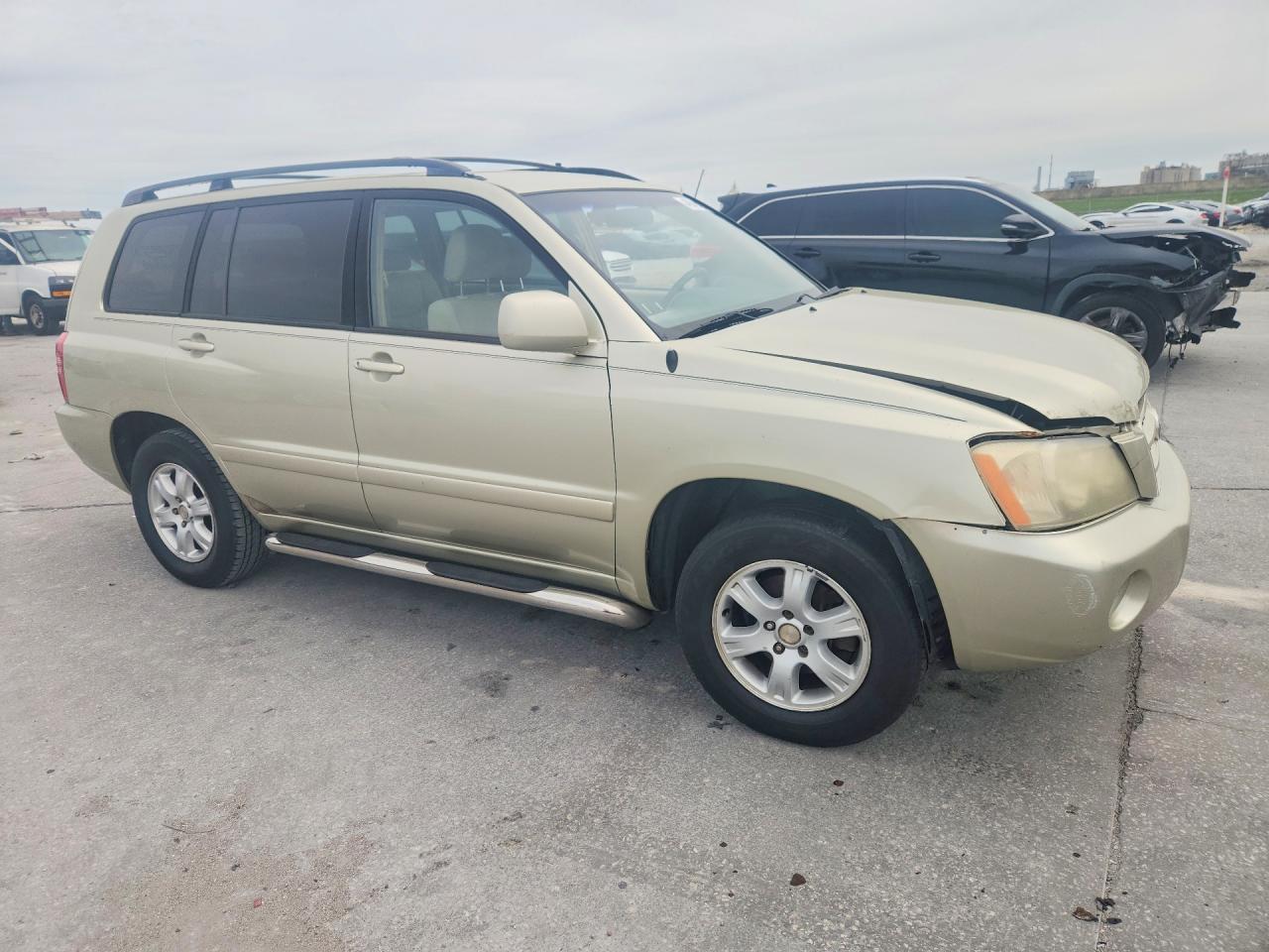 2003 TOYOTA HIGHLANDER