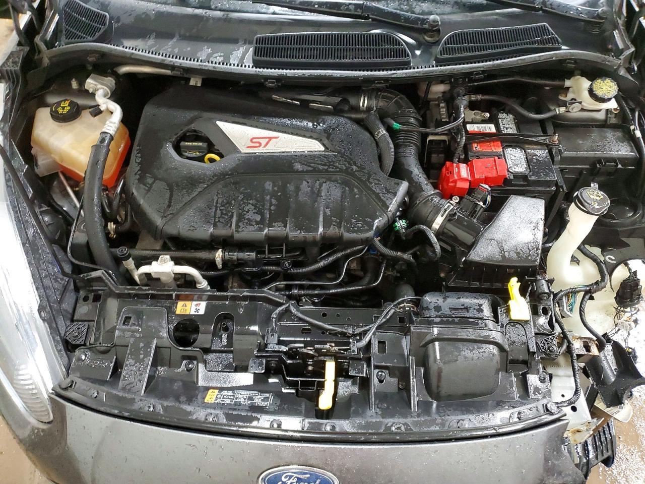 2016 FORD Fiesta