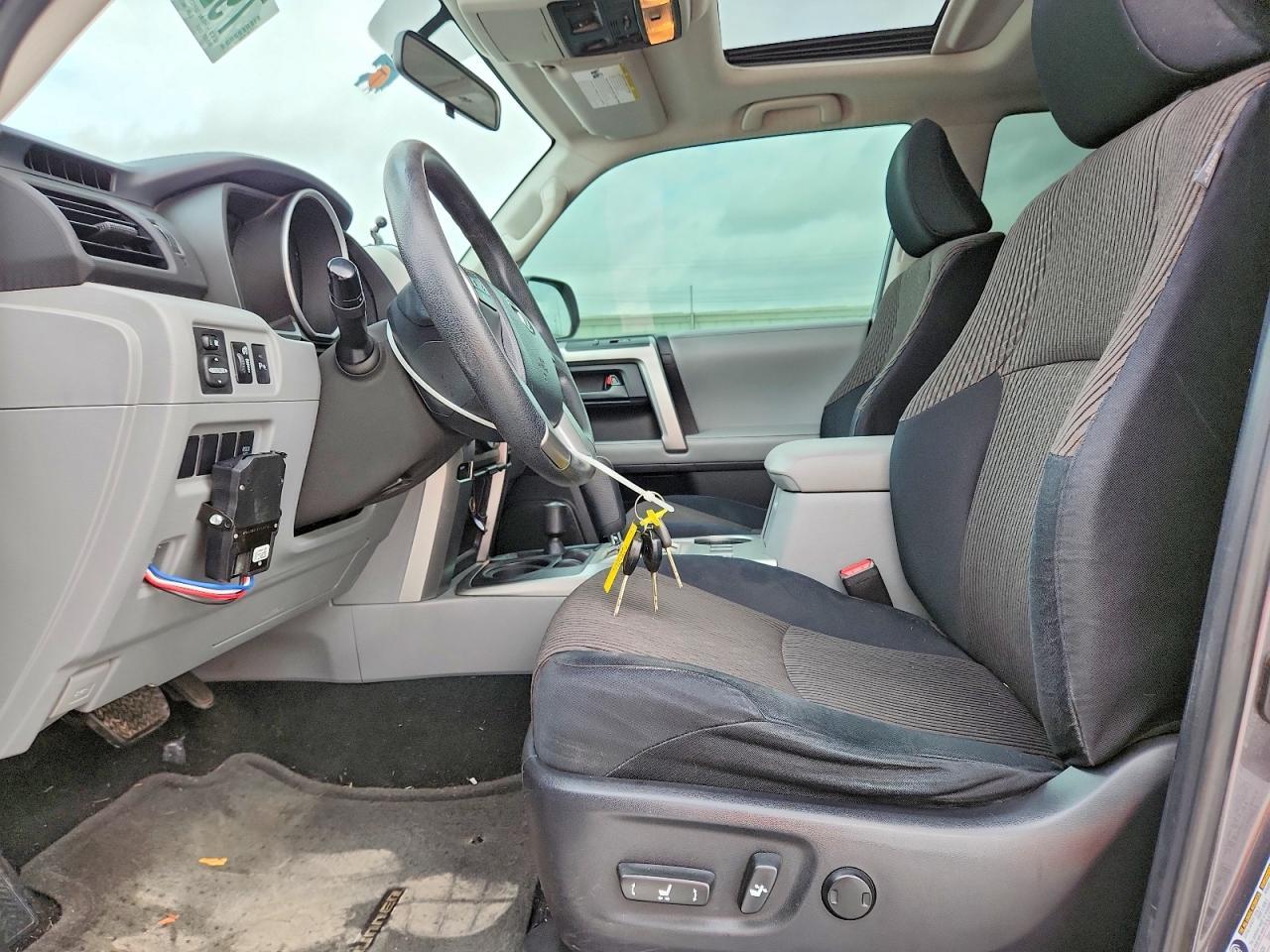 2011 TOYOTA 4Runner