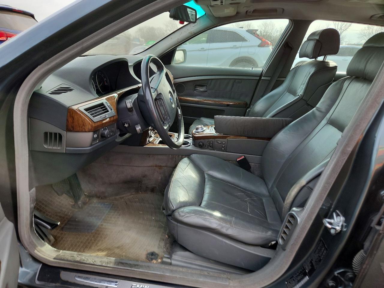 2002 BMW 7 series