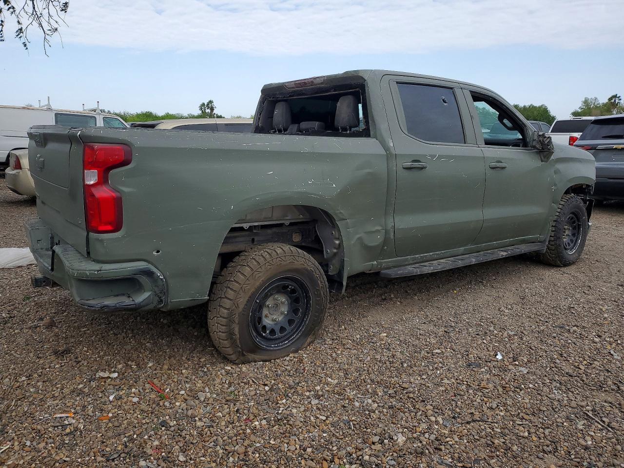 2022 CHEVROLET Silverado