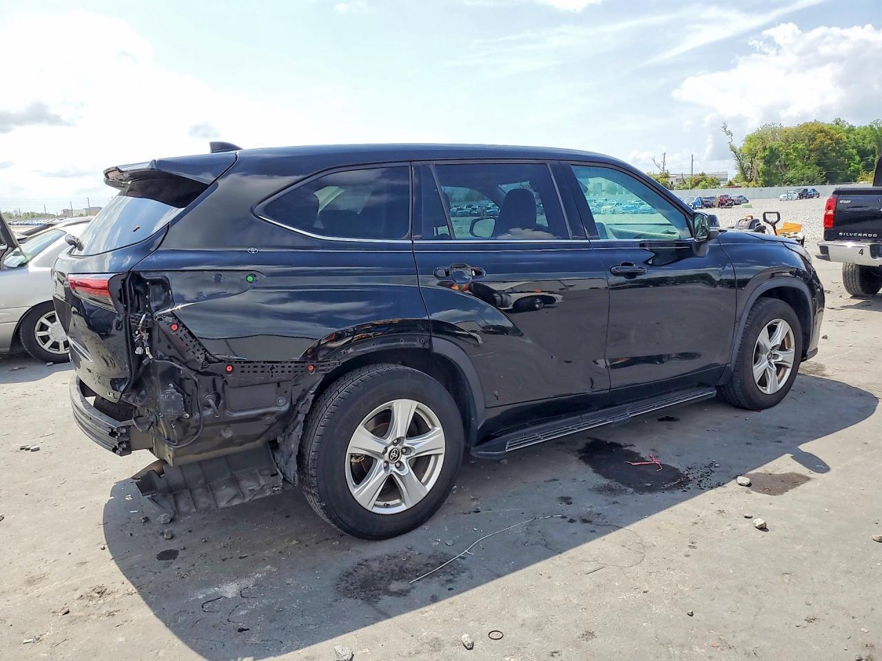 2021 TOYOTA HIGHLANDER