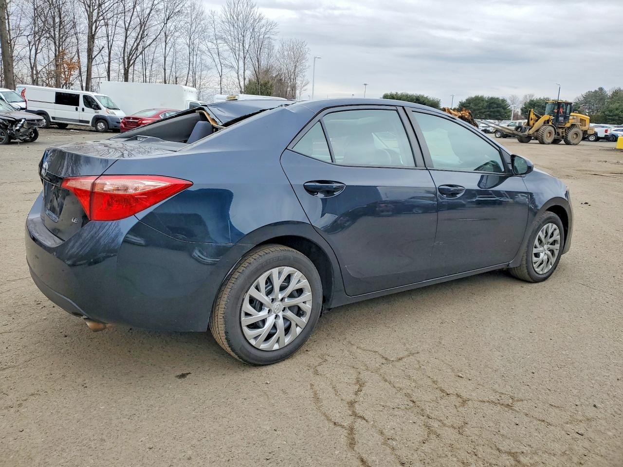 2019 TOYOTA COROLLA