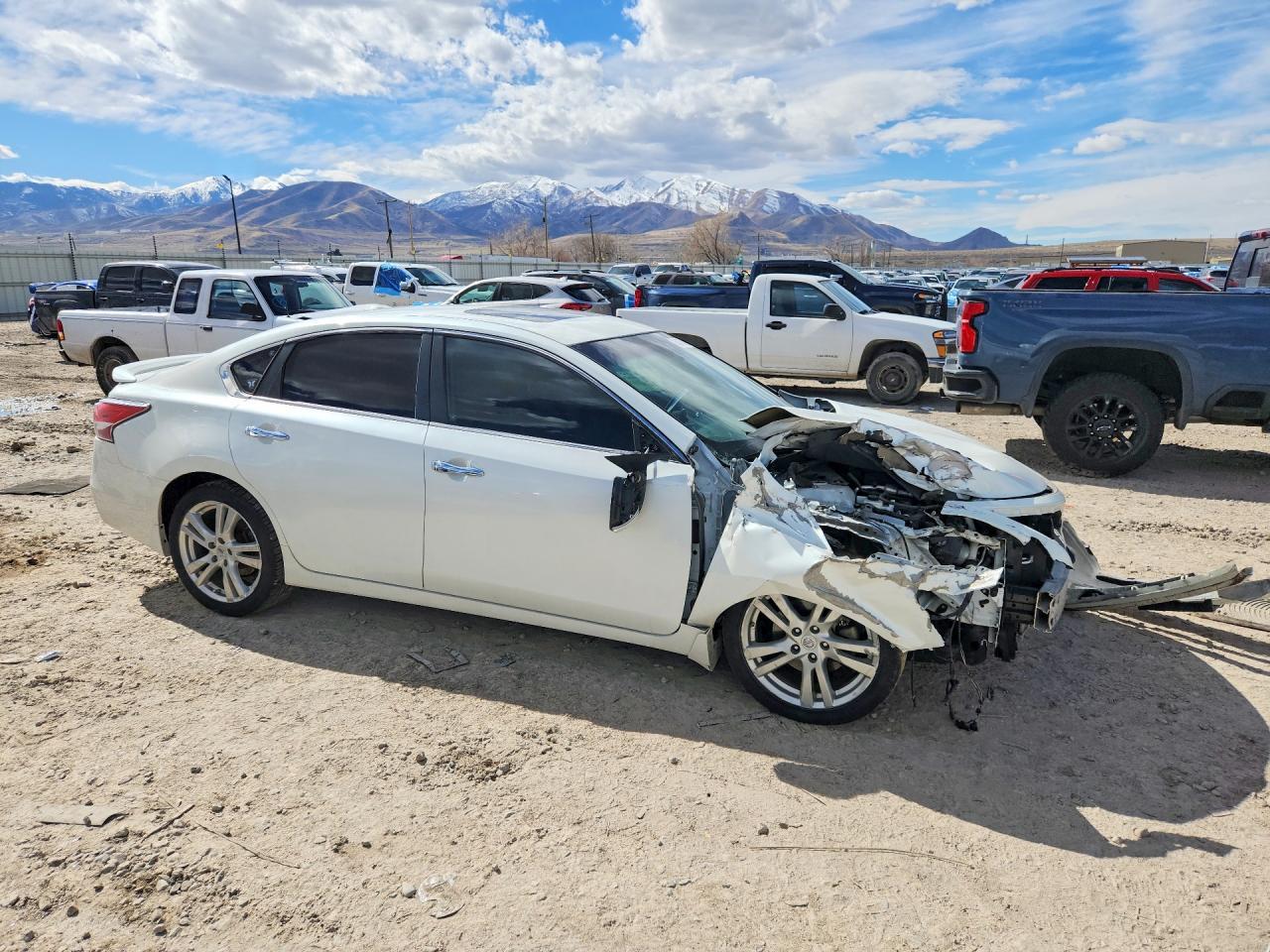 2015 NISSAN ALTIMA