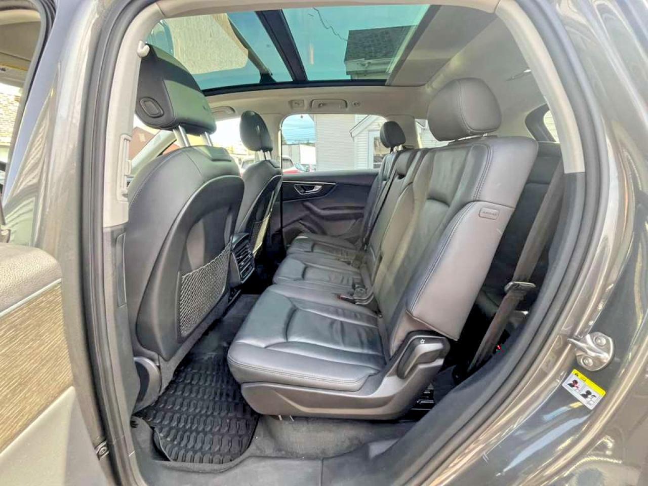 2022 AUDI Q7