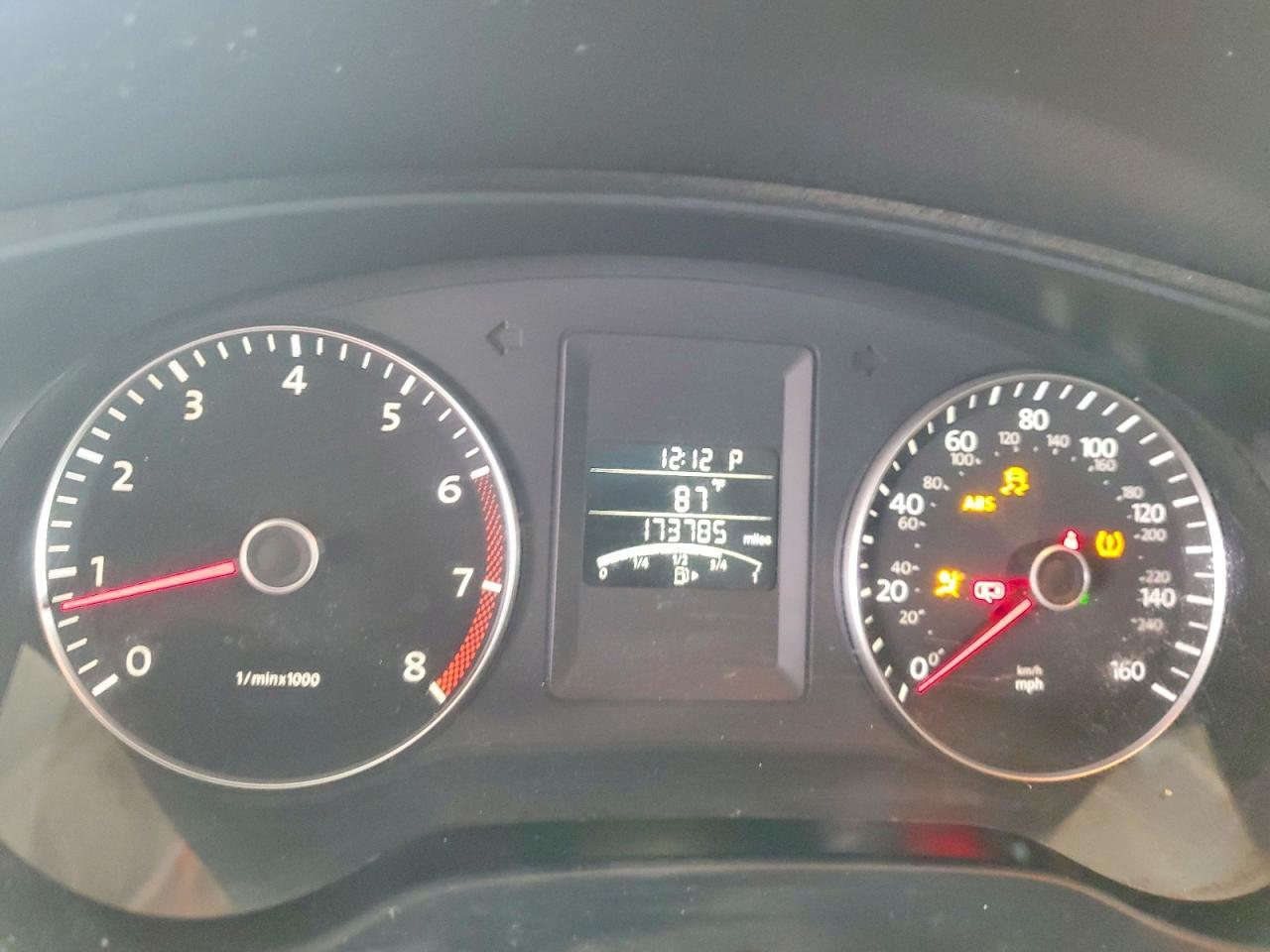 2012 VOLKSWAGEN JETTA