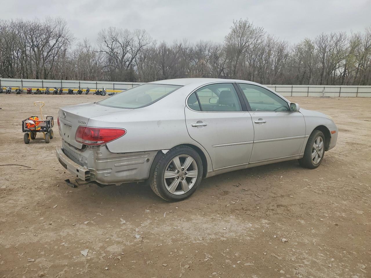 2005 LEXUS ES 330