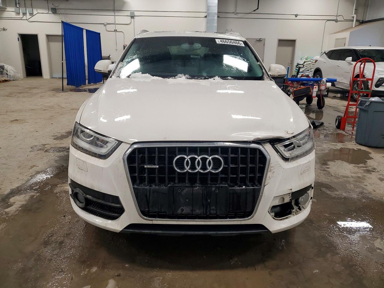 2015 AUDI Q3