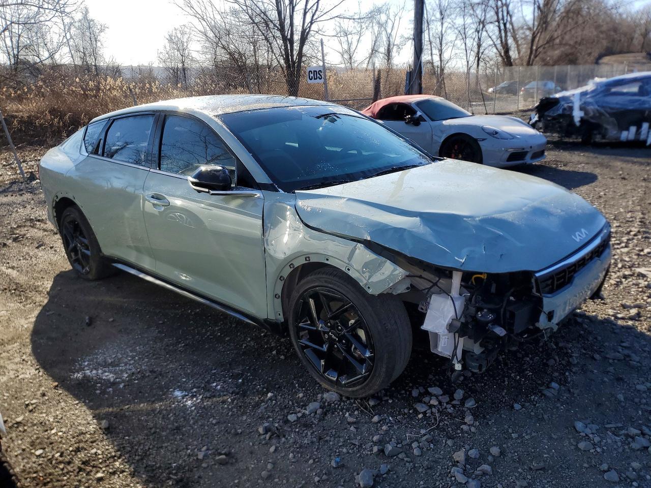 2025 KIA K4