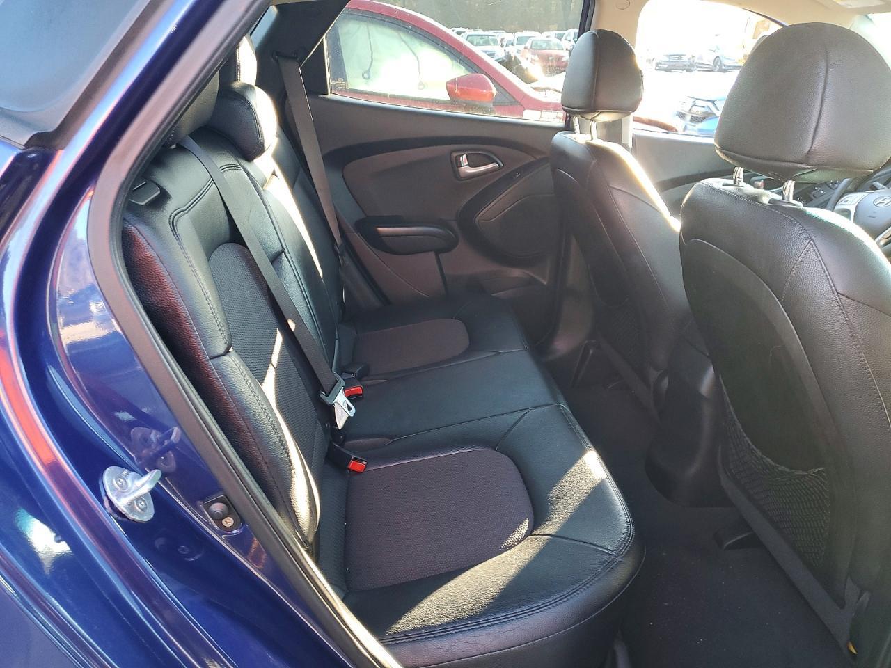 2012 HYUNDAI TUCSON