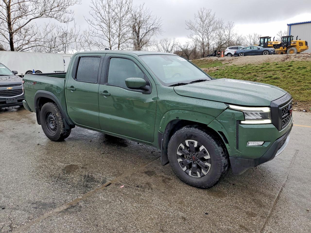 2024 NISSAN Frontier