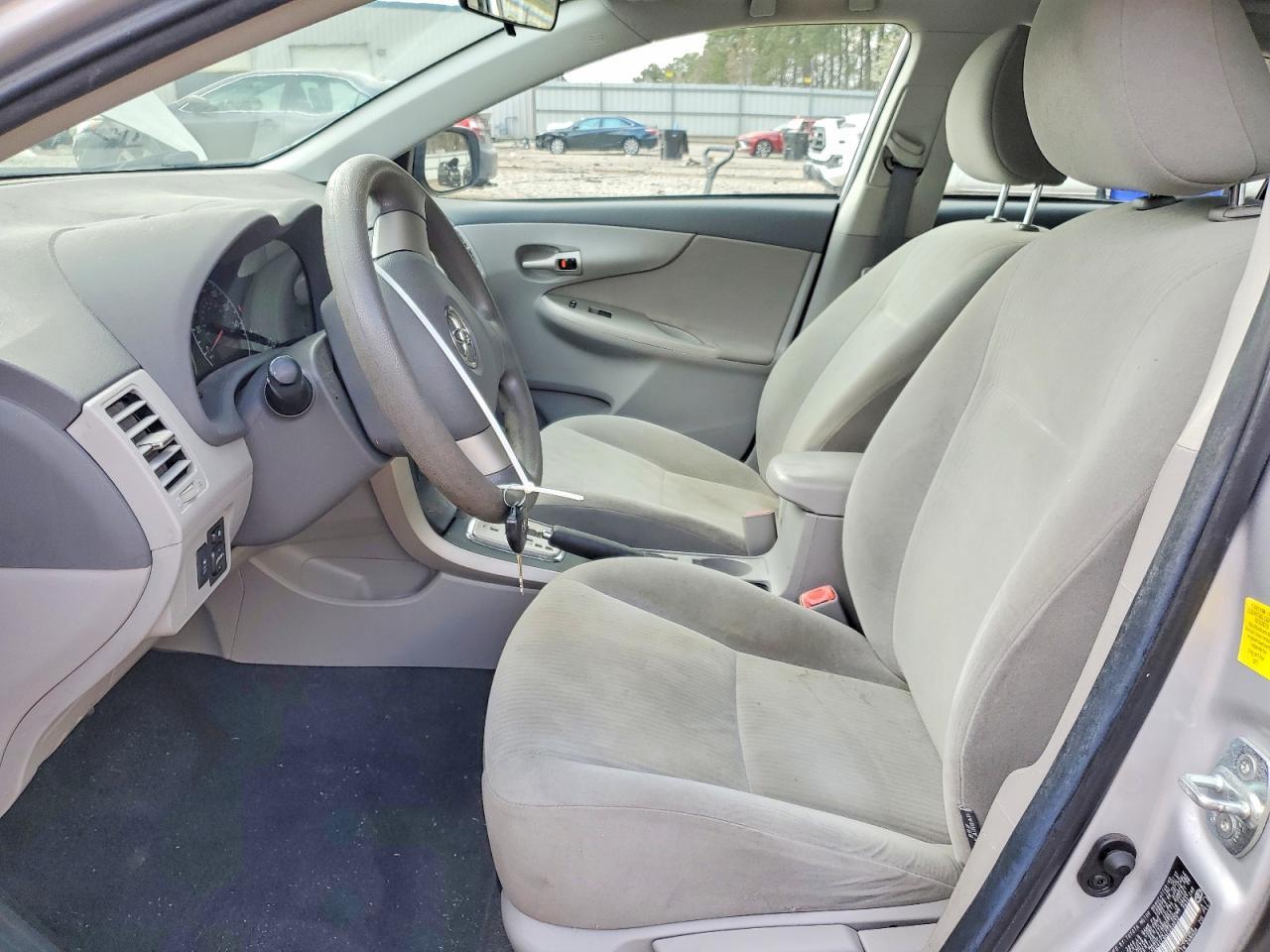 2010 TOYOTA COROLLA