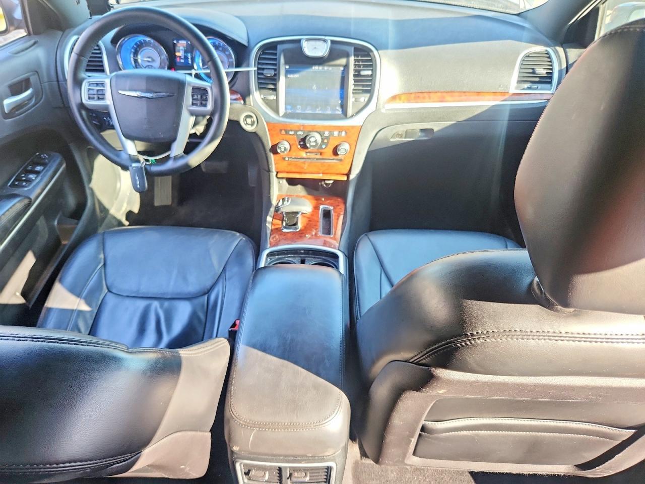 2014 CHRYSLER 300