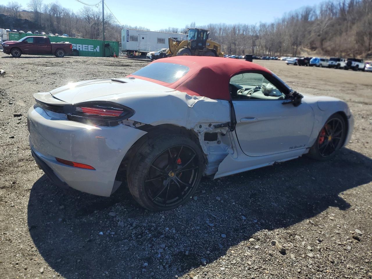2025 PORSCHE Boxster