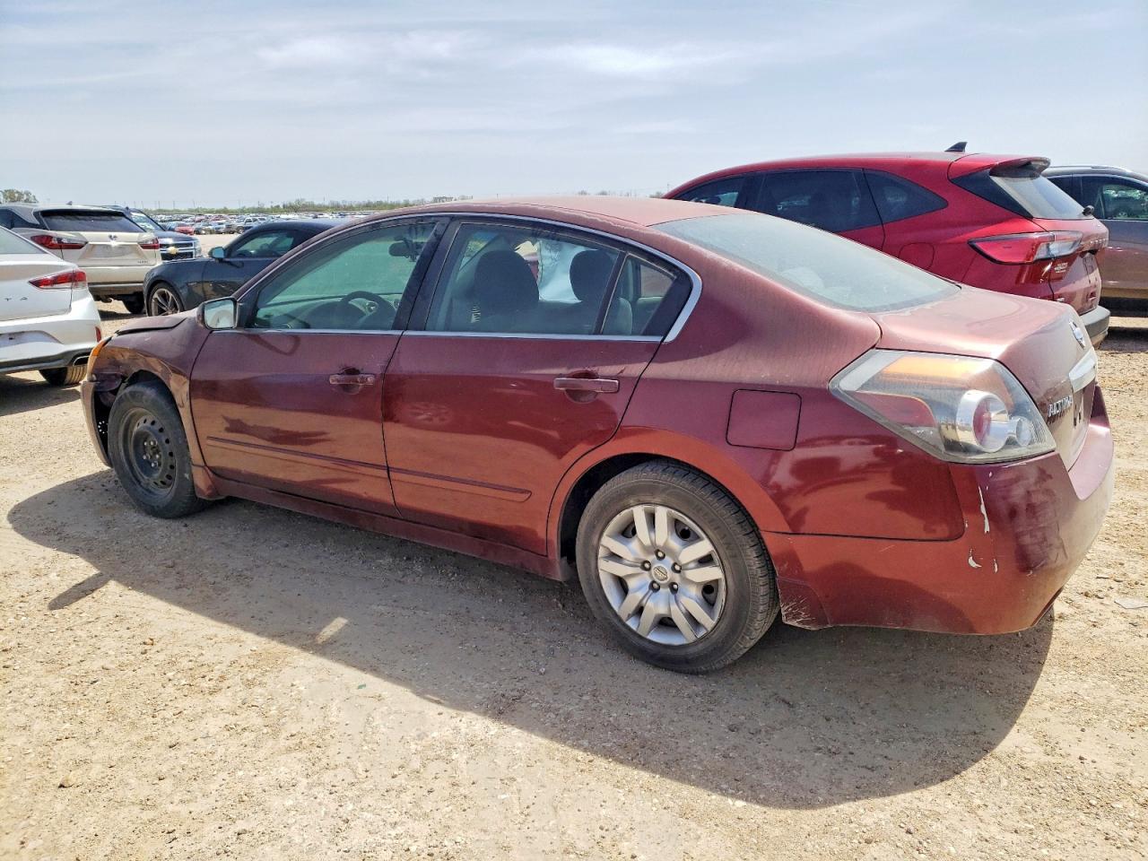 2010 NISSAN ALTIMA
