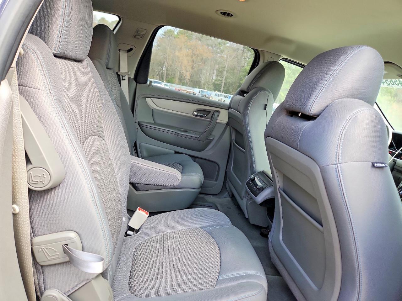 2017 CHEVROLET TRAVERSE