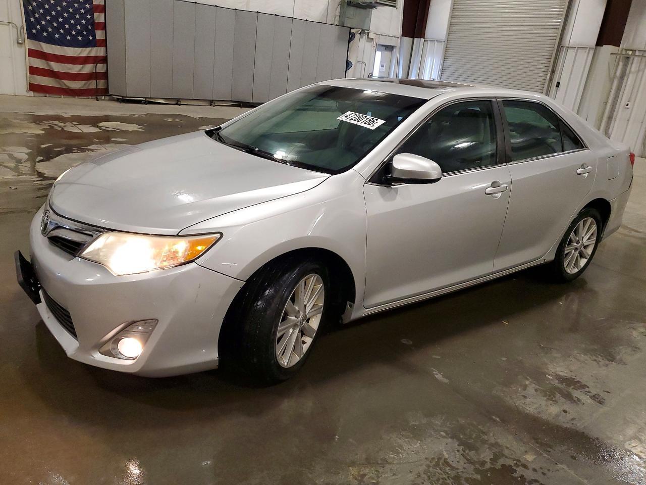 2014 TOYOTA CAMRY