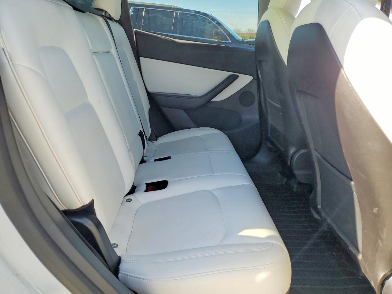 2020 TESLA MODEL Y