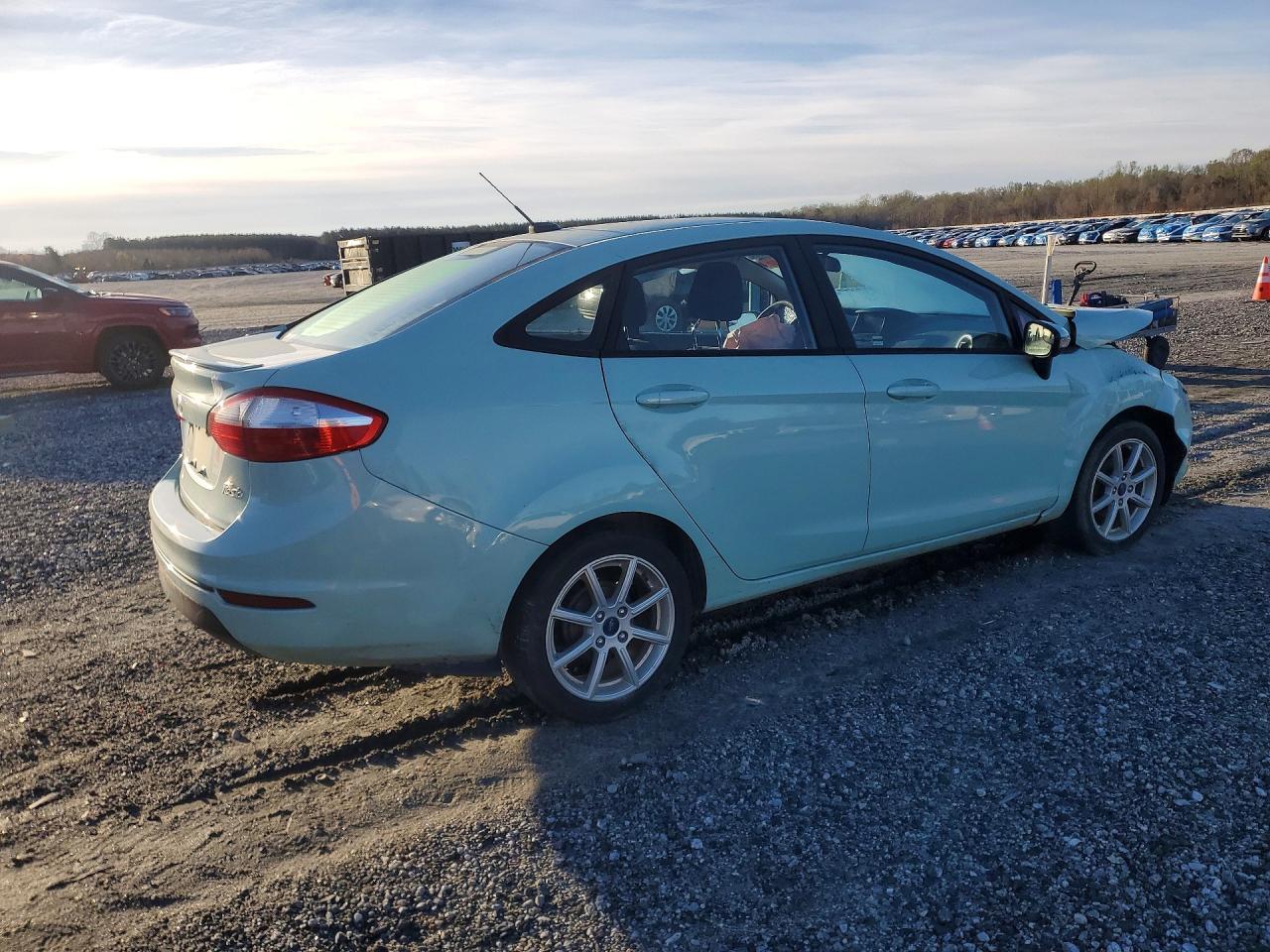 2017 FORD Fiesta
