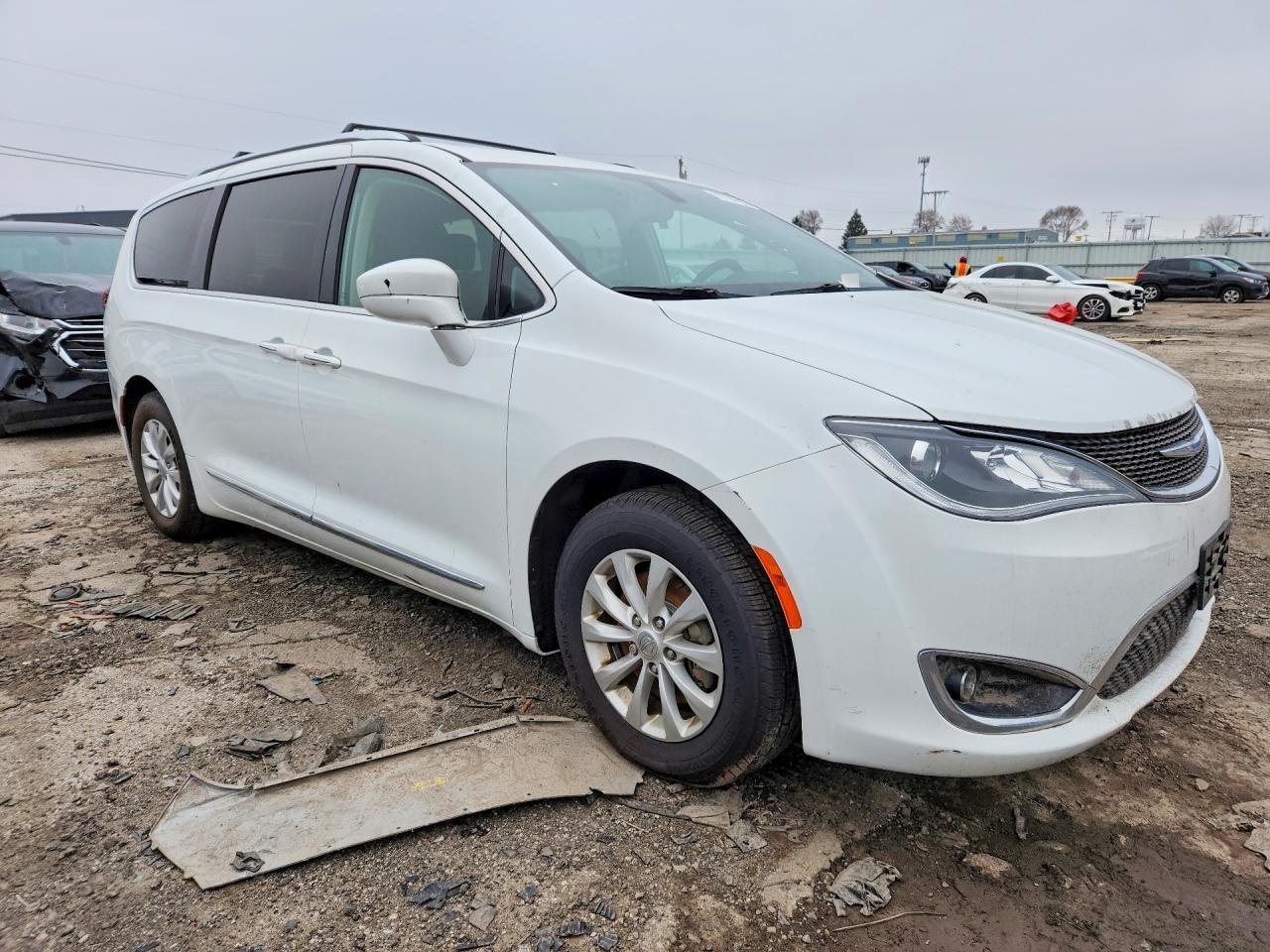 2018 CHRYSLER Pacifica