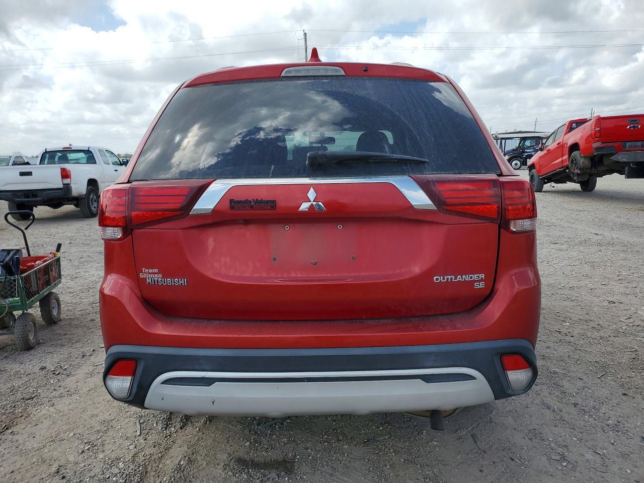 2019 MITSUBISHI outlander