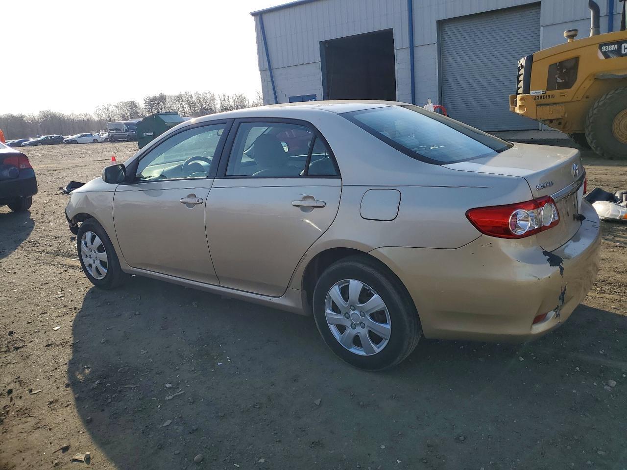 2011 TOYOTA COROLLA